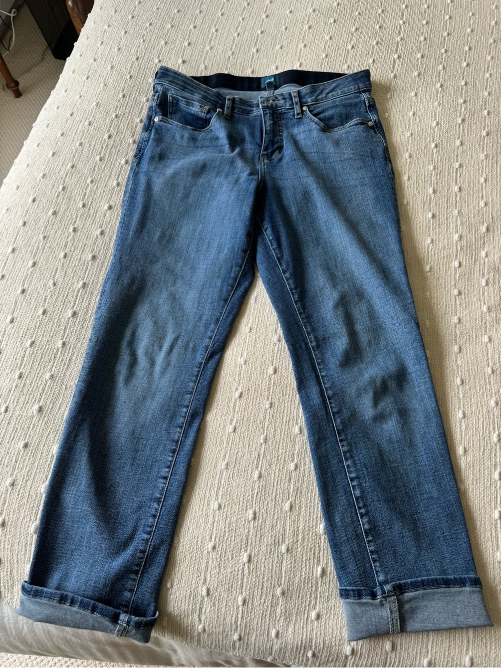 Like New Jag Jeans Mid-Blue Straight leg  Cropped Jeans